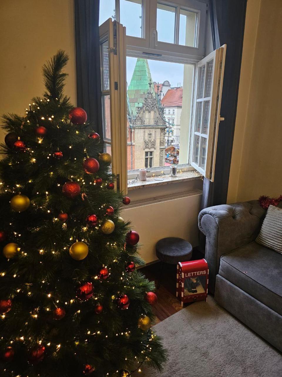 Rynek Market Square Wroclove Tectum Apartments Z Widokiem Na Rynek วรอตซวาฟ ภายนอก รูปภาพ